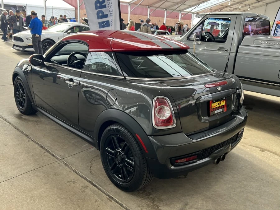 2012 Mini Mini 2nd Gen - Image 2 of 6