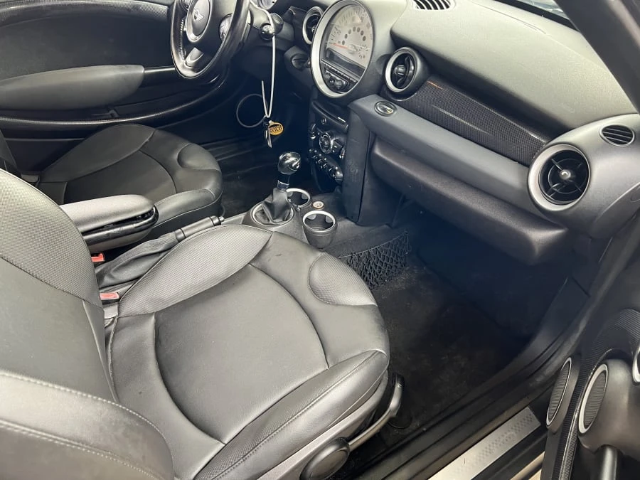 2012 Mini Mini 2nd Gen - Image 4 of 6