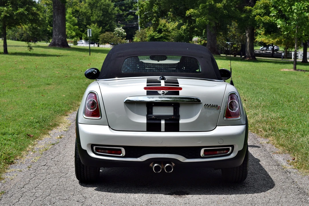 2012 Mini Coupe & Roadster - Image 18 of 31