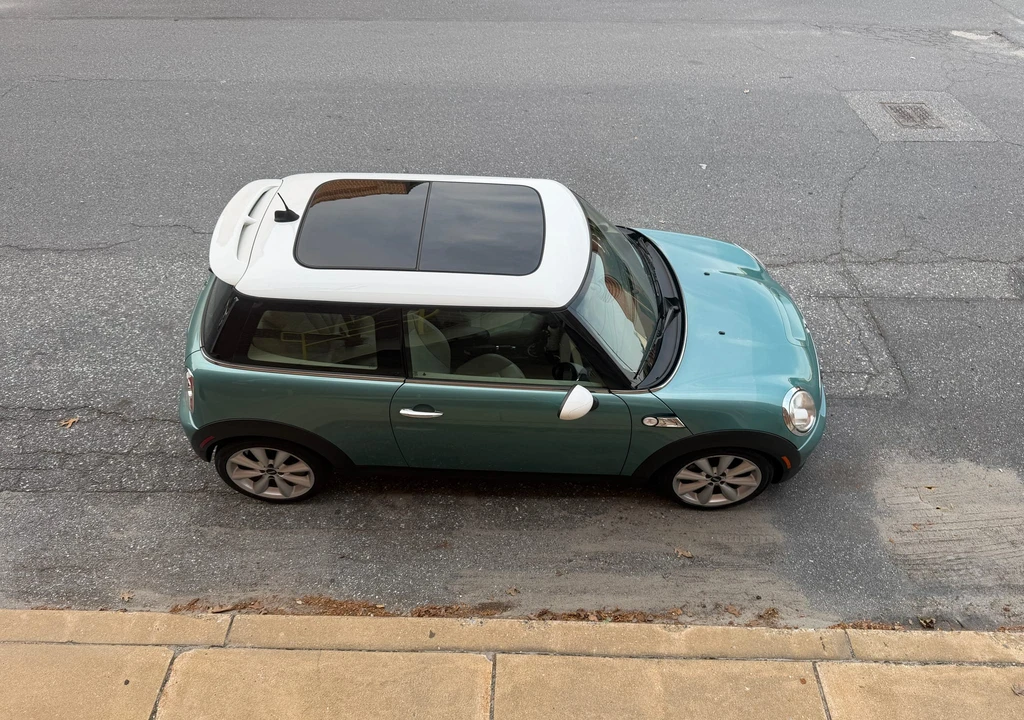 2012 Mini Mini 2nd Gen - Image 26 of 31