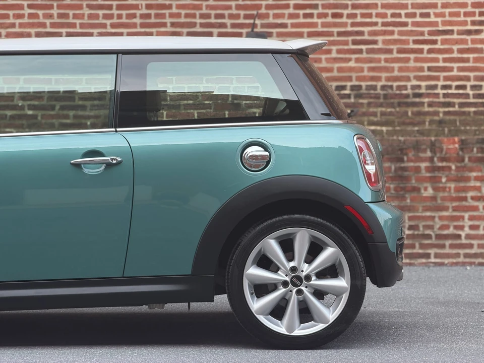 2012 Mini Mini 2nd Gen - Image 29 of 31