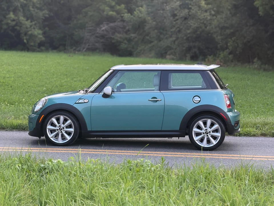 2012 Mini Mini 2nd Gen - Image 12 of 31