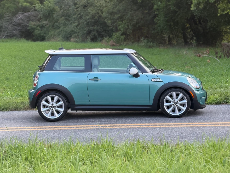 2012 Mini Mini 2nd Gen - Image 21 of 31