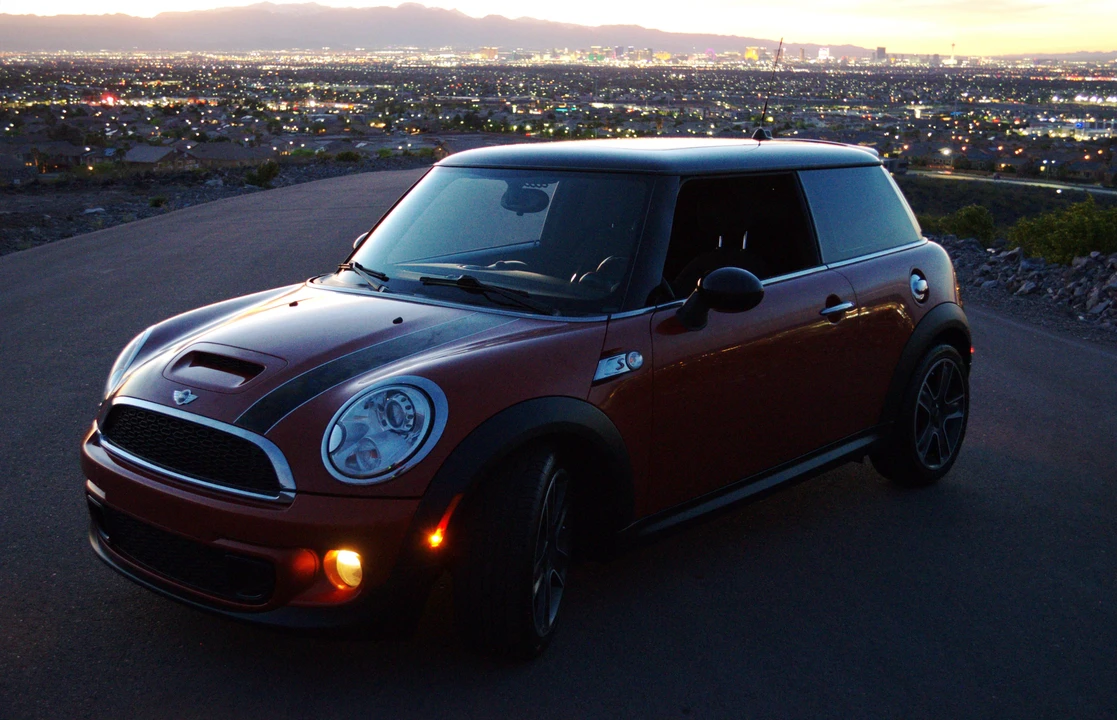 2012 Mini Mini 2nd Gen - Image 8 of 23