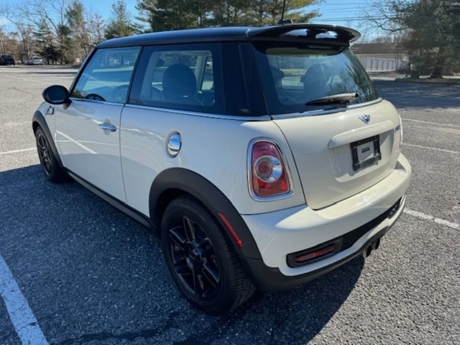 2012 Mini Coupe & Roadster - Image 11 of 24