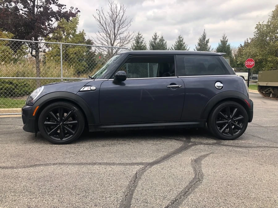 2012 Mini Mini 2nd Gen - Image 2 of 4