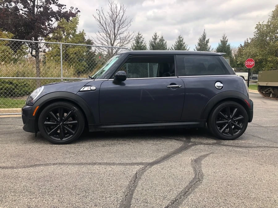 2012 Mini Mini 2nd Gen - Image 2 of 4