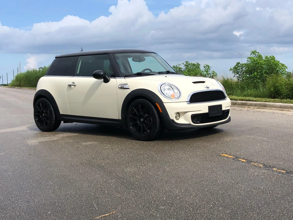 2012 Mini Mini 2nd Gen - Image 25 of 31