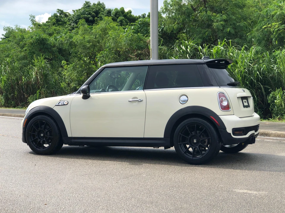 2012 Mini Mini 2nd Gen - Image 11 of 31