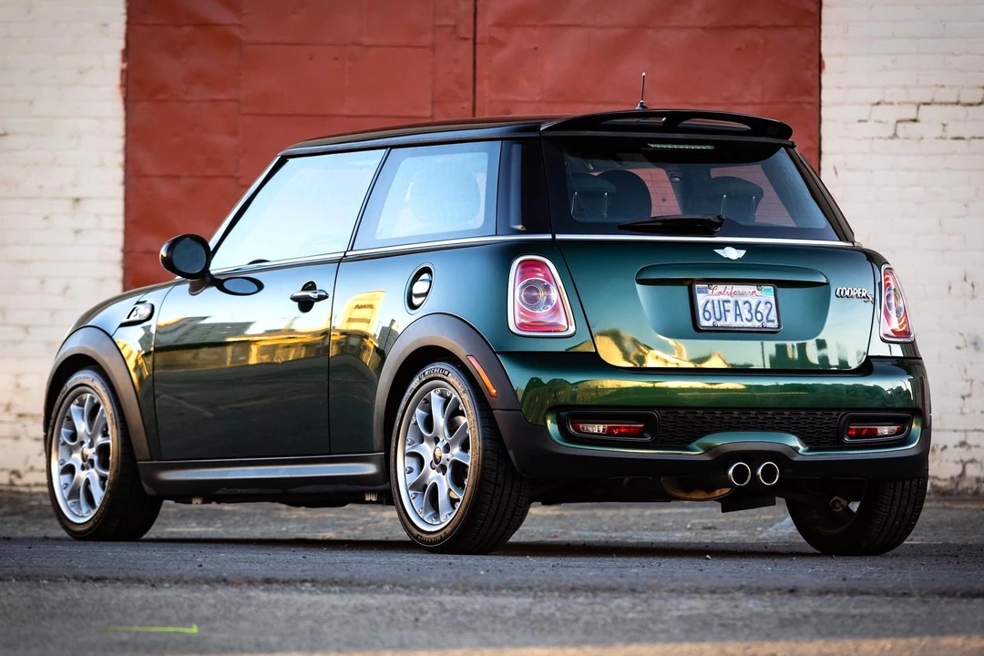 2012 Mini Mini 2nd Gen - Image 4 of 31