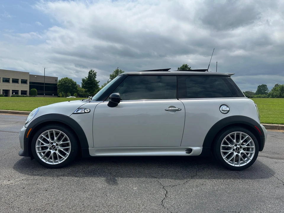 2012 Mini Mini 2nd Gen - Image 14 of 30