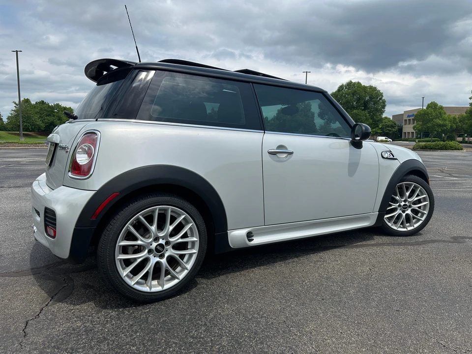 2012 Mini Mini 2nd Gen - Image 19 of 30