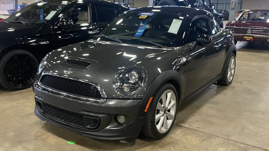 2012 Mini Mini 2nd Gen - Image 2 of 10