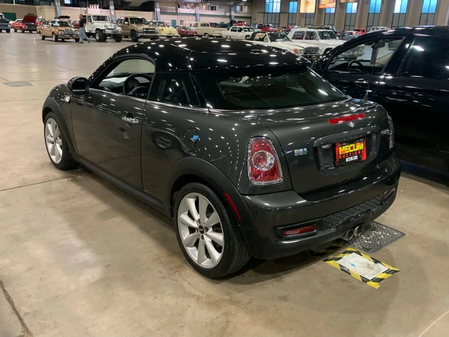 2012 Mini Mini 2nd Gen - Image 3 of 10