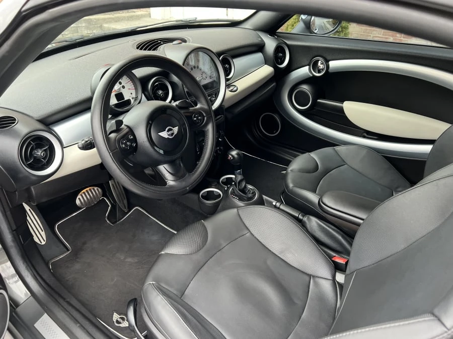 2012 Mini Mini 2nd Gen - Image 4 of 7