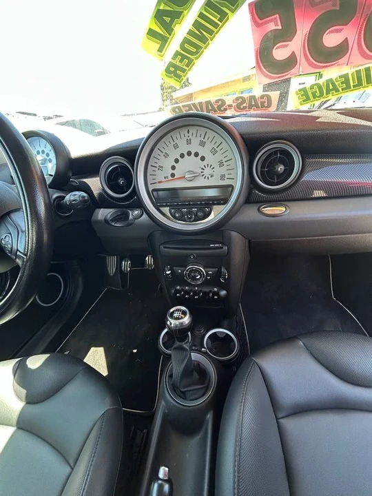 2012 Mini Mini 2nd Gen - Image 5 of 7