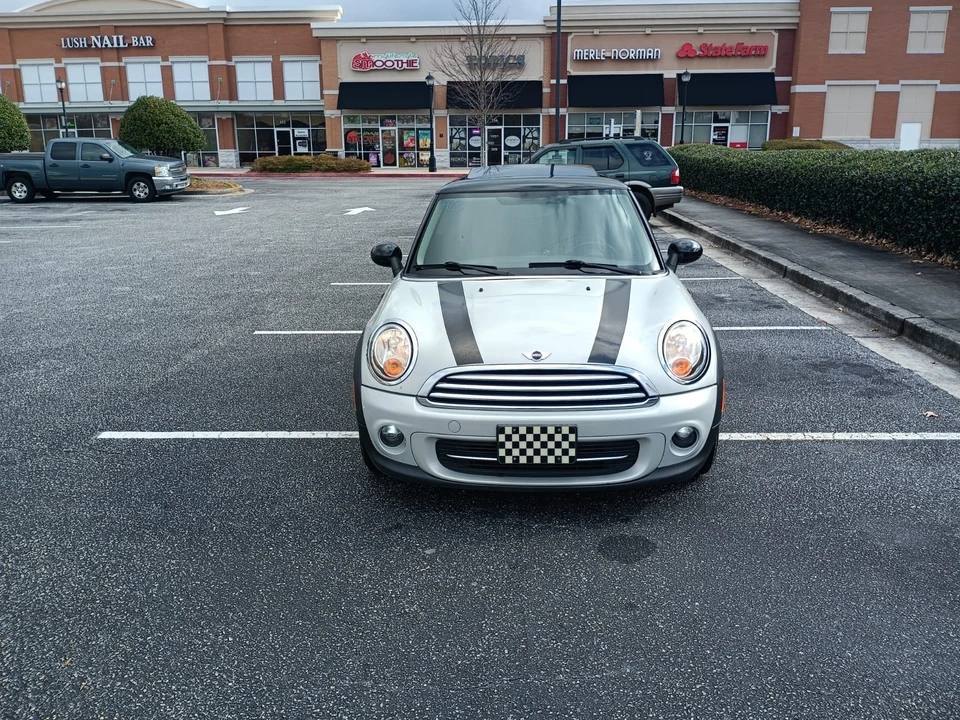 2012 Mini Mini 2nd Gen - Image 7 of 8