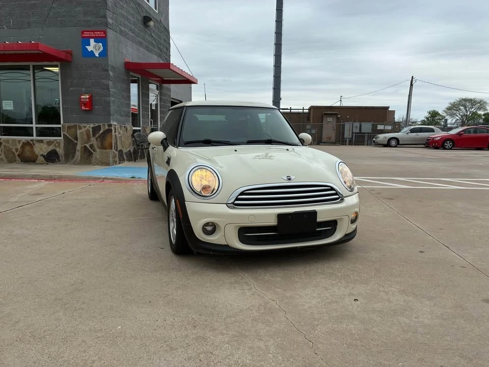 2012 Mini Mini 2nd Gen - Image 3 of 12