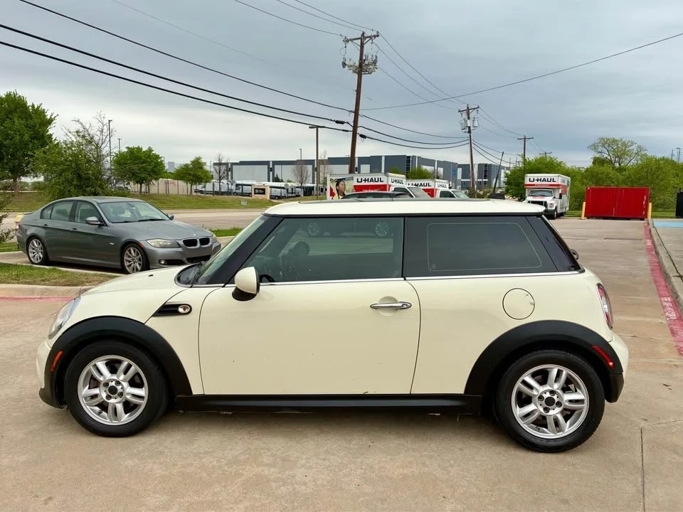 2012 Mini Mini 2nd Gen - Image 6 of 12