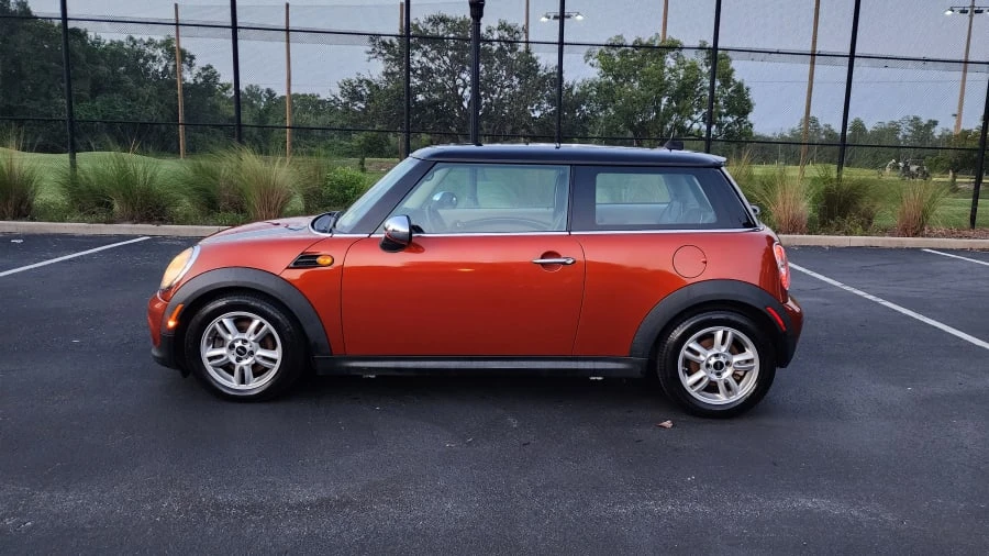 2012 Mini Mini 2nd Gen - Image 2 of 14