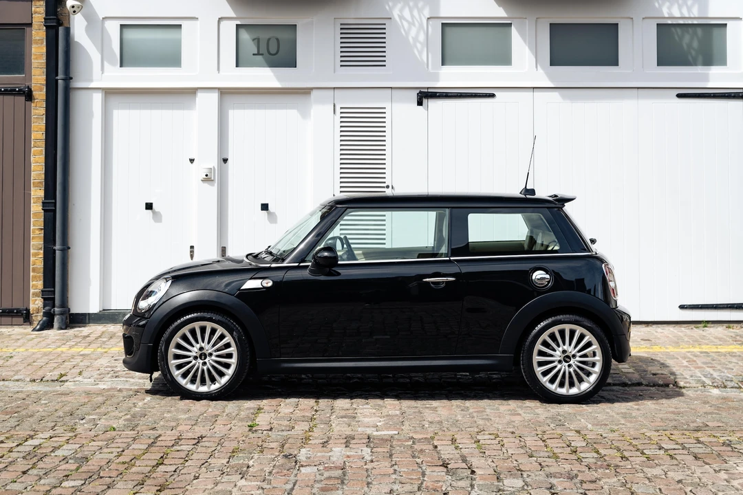 2012 Mini Mini 2nd Gen - Image 7 of 31