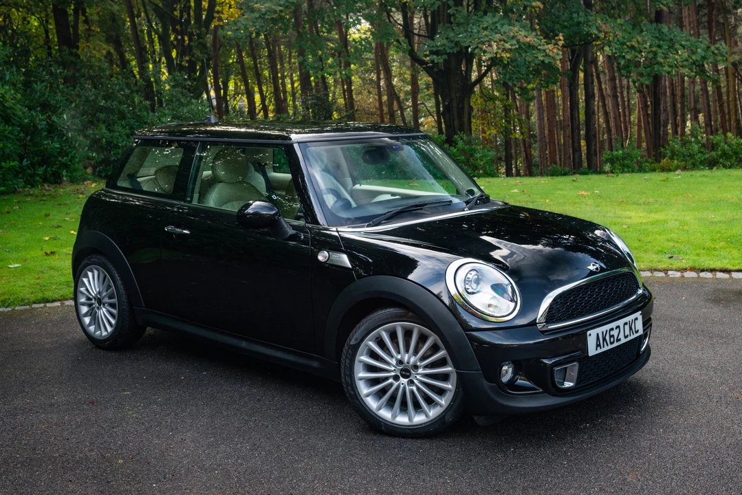 2012 Mini Mini 2nd Gen - Image 8 of 31