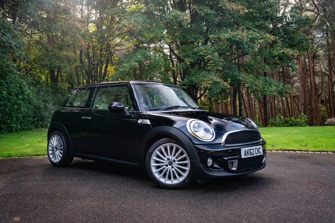 2012 Mini Mini 2nd Gen - Image 10 of 31