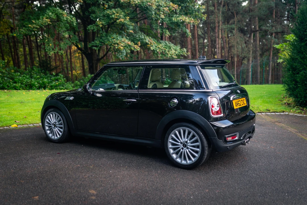 2012 Mini Mini 2nd Gen - Image 4 of 31