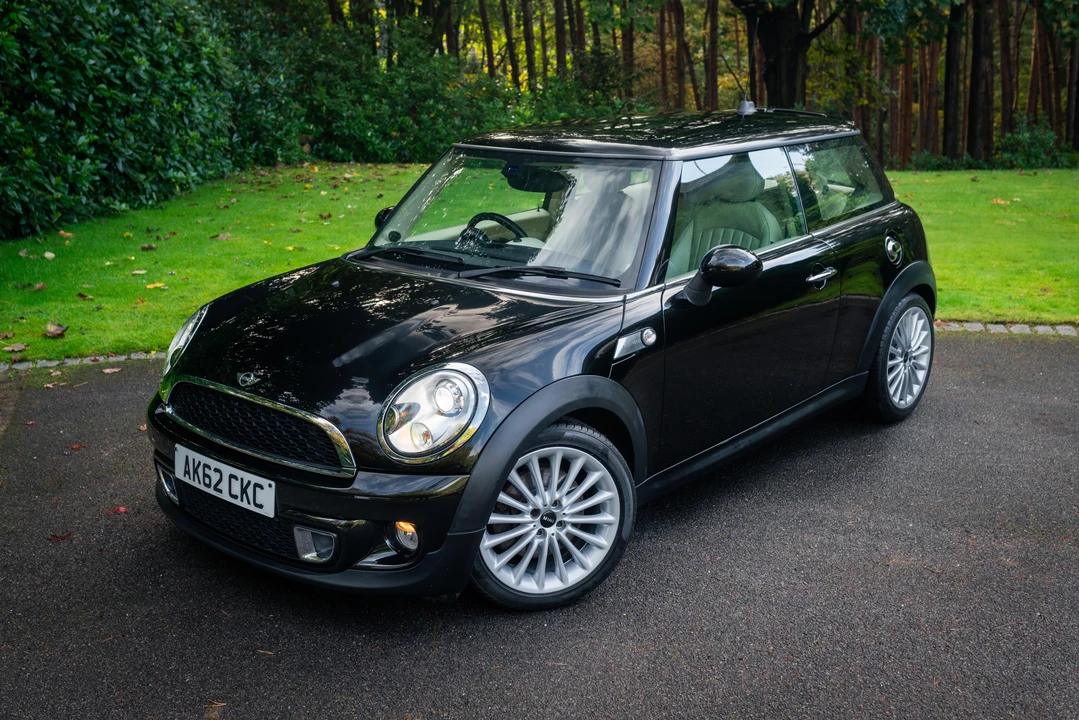 2012 Mini Mini 2nd Gen - Image 14 of 31