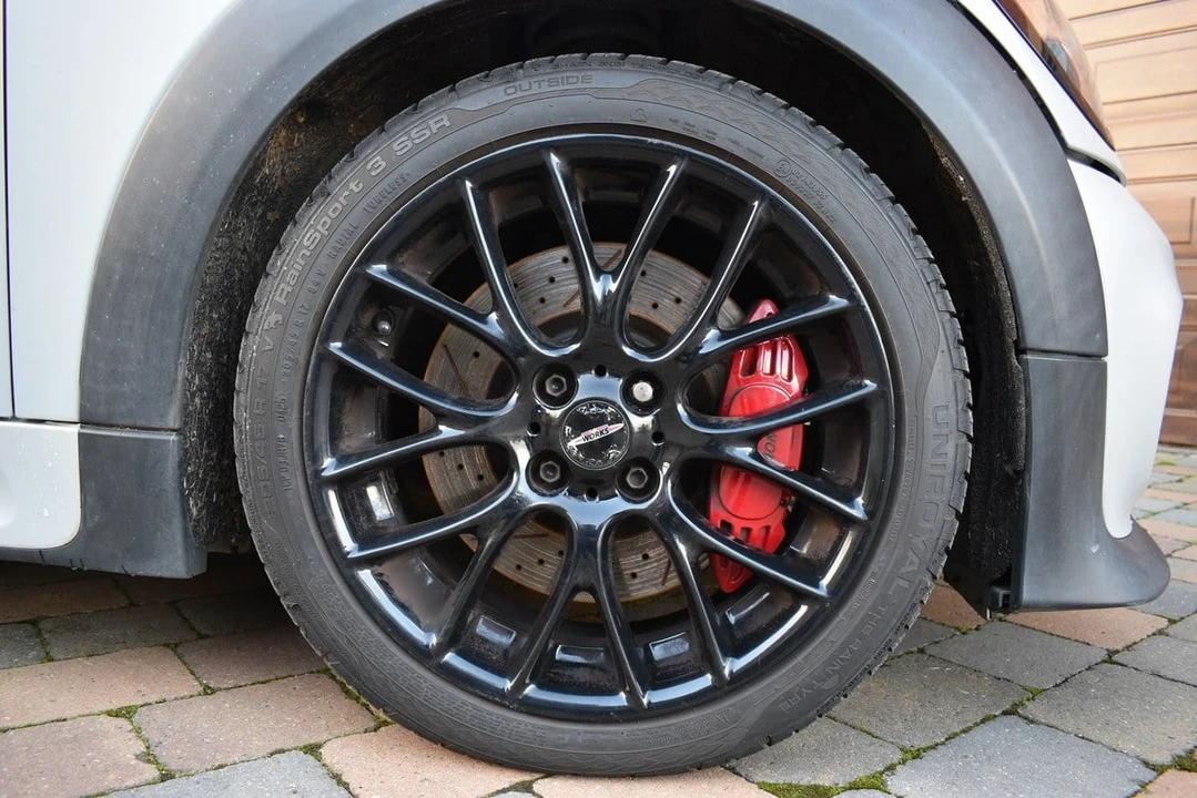 2012 Mini Coupe & Roadster - Image 28 of 30