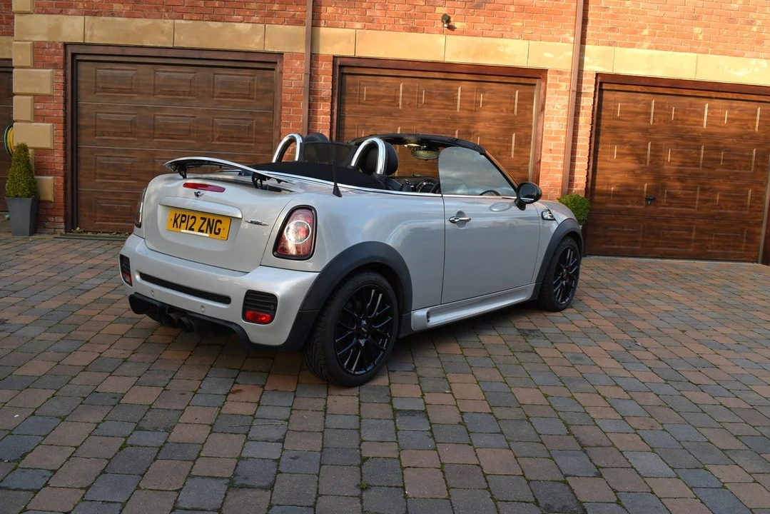 2012 Mini Coupe & Roadster - Image 9 of 30