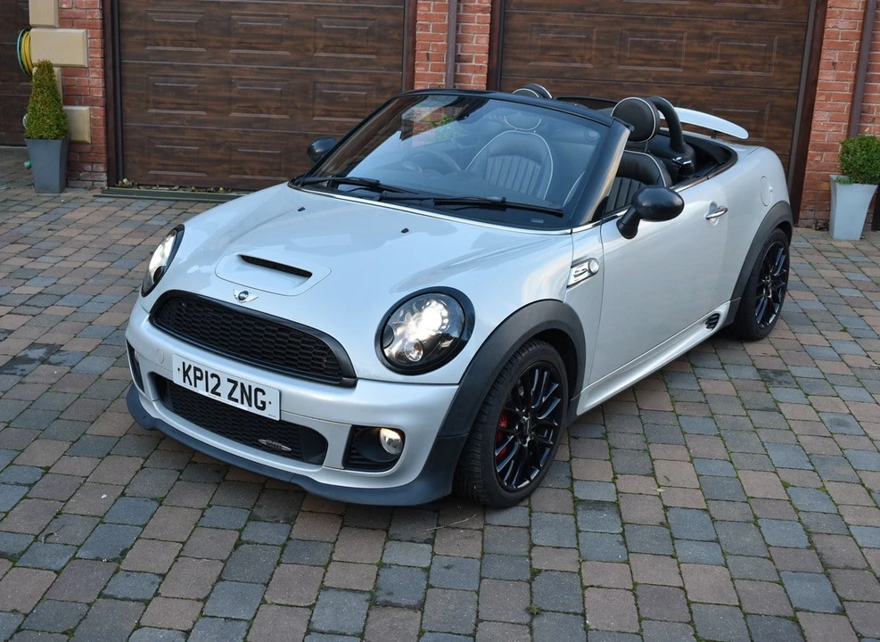 2012 Mini Coupe & Roadster - Image 7 of 30