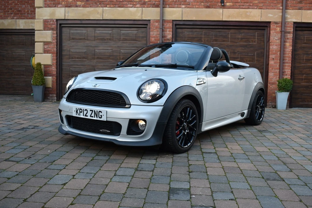 2012 Mini Coupe & Roadster - Image 8 of 30