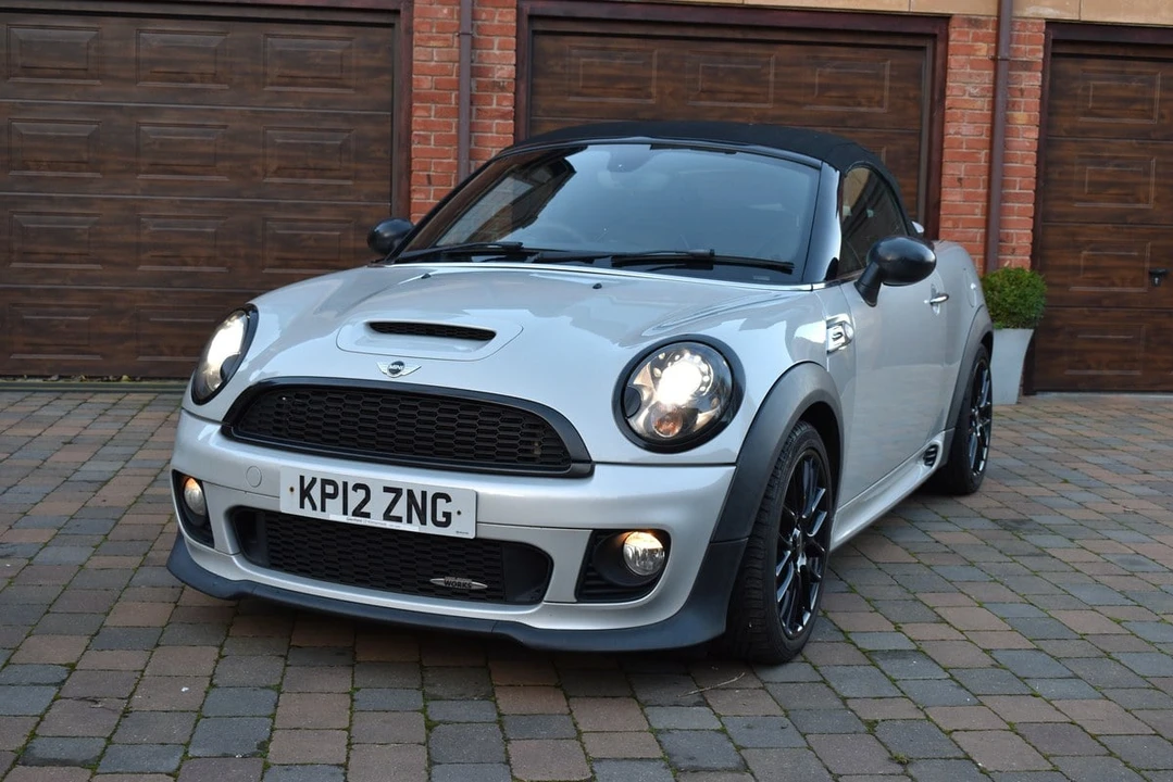 2012 Mini Coupe & Roadster - Image 27 of 30
