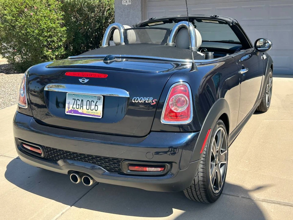 2012 Mini Coupe & Roadster - Image 8 of 24