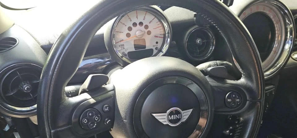 2012 Mini Mini 2nd Gen - Image 9 of 9