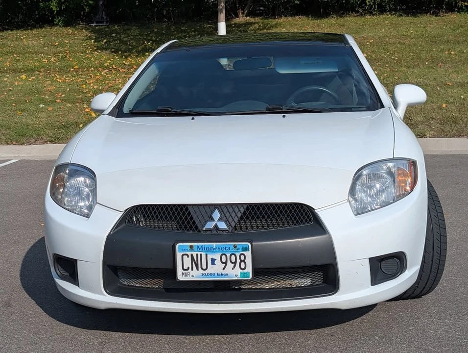 2012 Mitsubishi Eclipse 4th Gen - Image 3 of 9
