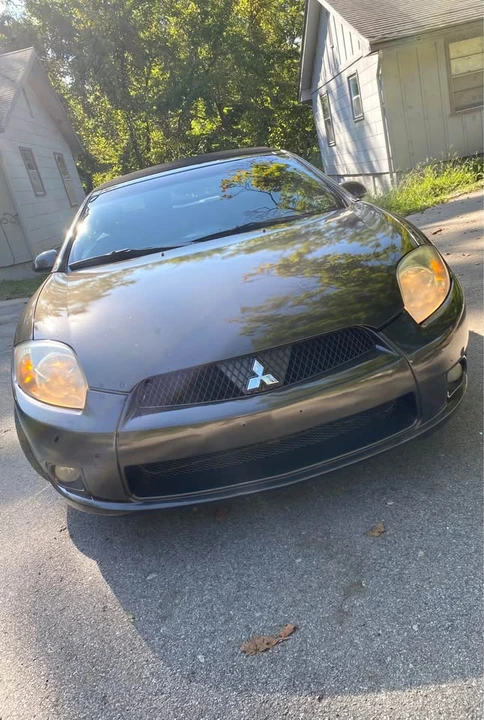 2012 Mitsubishi Eclipse 4th Gen - Image 4 of 9