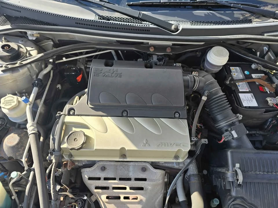 2012 Mitsubishi Eclipse 4th Gen - Image 7 of 19