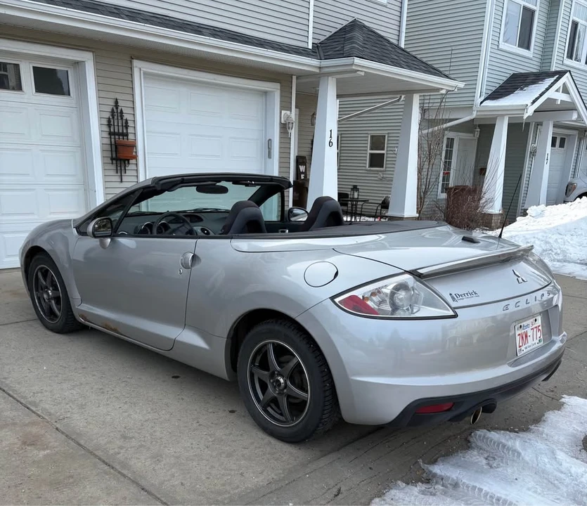 2012 Mitsubishi Eclipse 4th Gen - Image 2 of 8