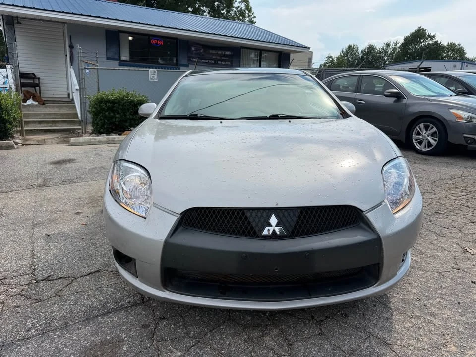 2012 Mitsubishi Eclipse 4th Gen - Image 2 of 11