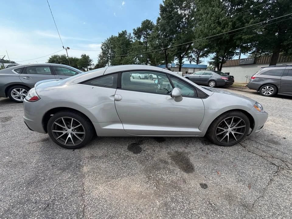 2012 Mitsubishi Eclipse 4th Gen - Image 3 of 11