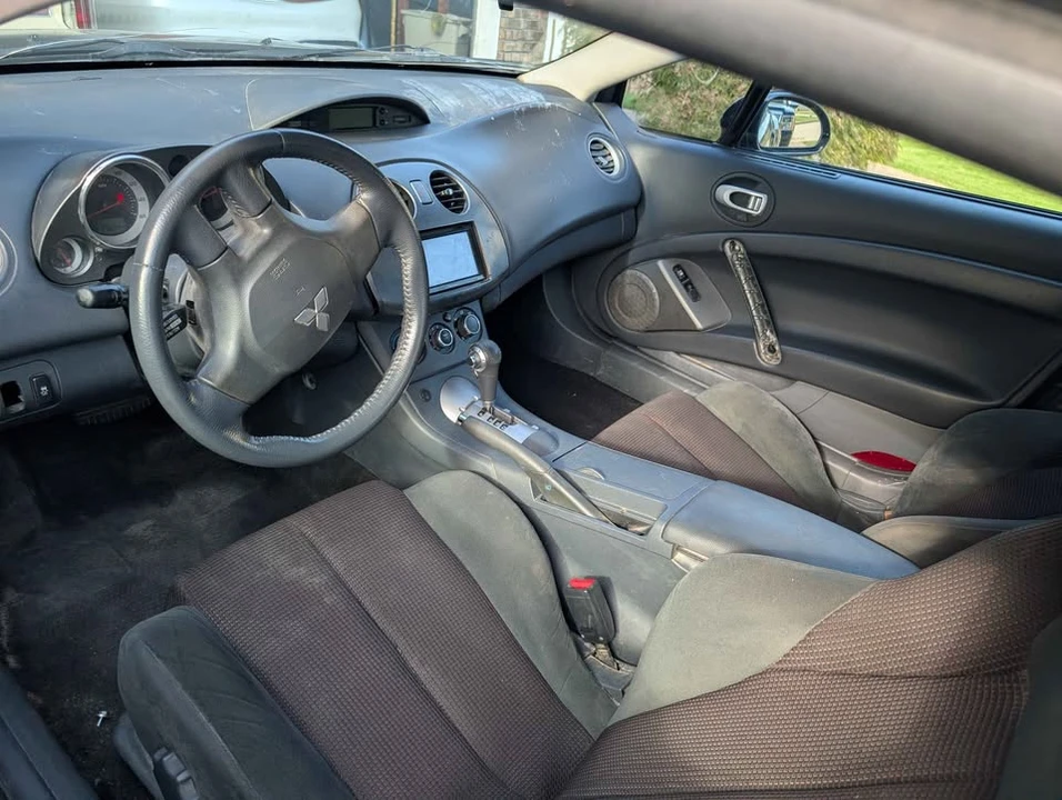 2012 Mitsubishi Eclipse 4th Gen - Image 2 of 6