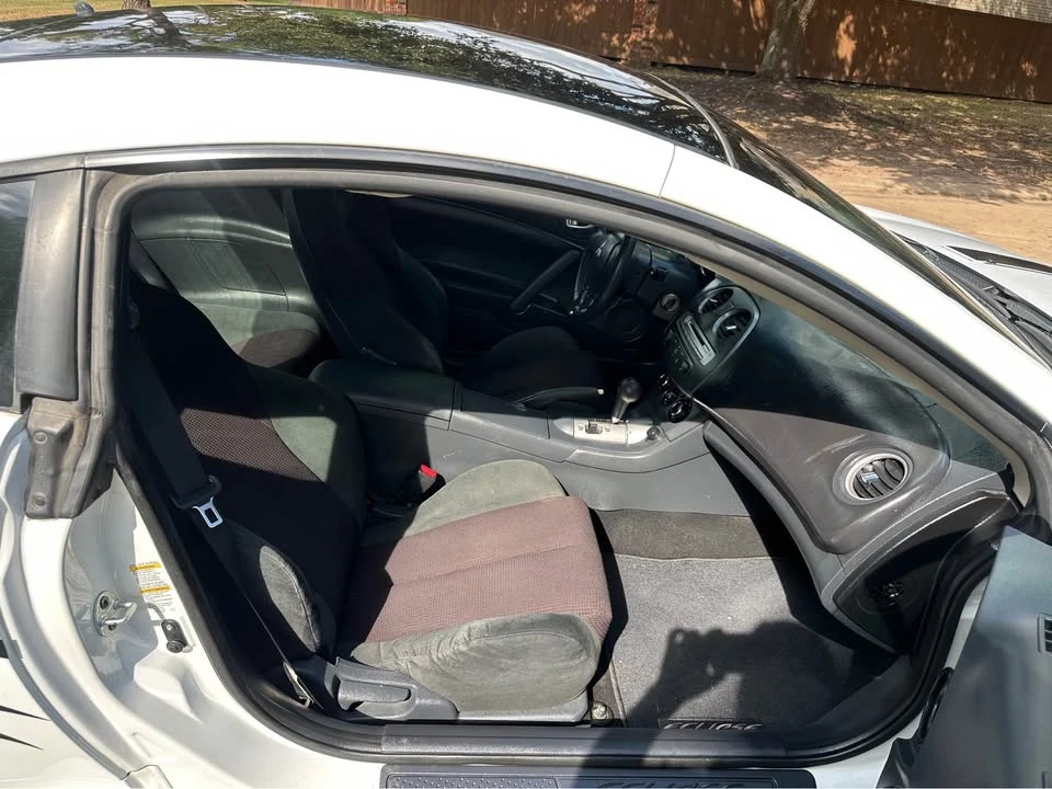 2012 Mitsubishi Eclipse 4th Gen - Image 18 of 20
