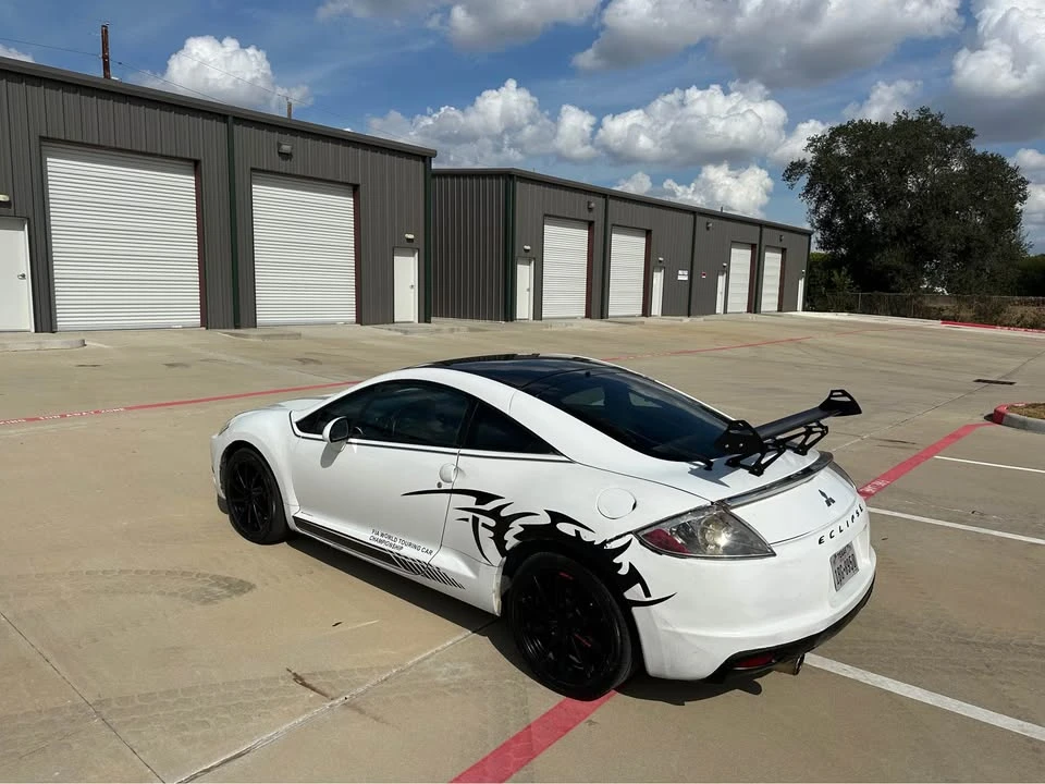 2012 Mitsubishi Eclipse 4th Gen - Image 9 of 20