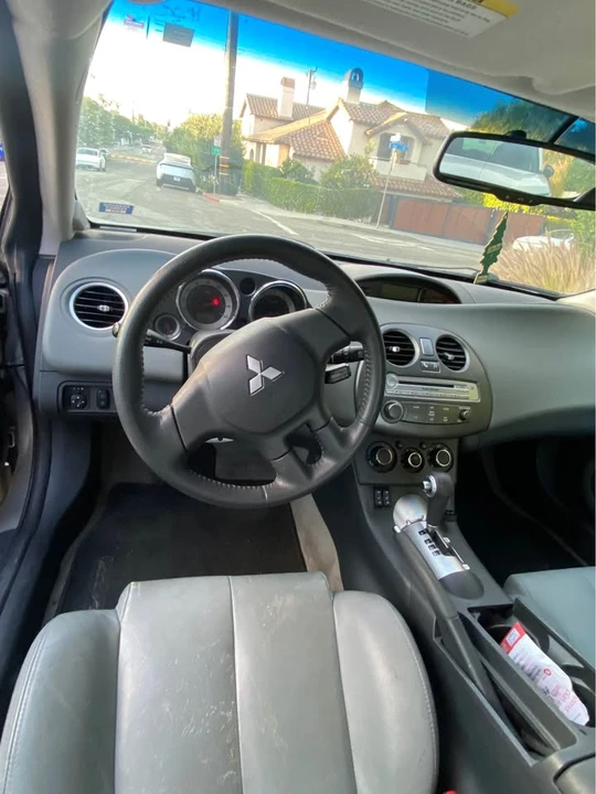 2012 Mitsubishi Eclipse 4th Gen - Image 4 of 4