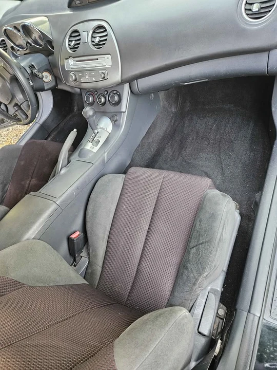 2012 Mitsubishi Eclipse 4th Gen - Image 14 of 18