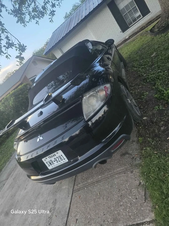 2012 Mitsubishi Eclipse 4th Gen - Image 3 of 11