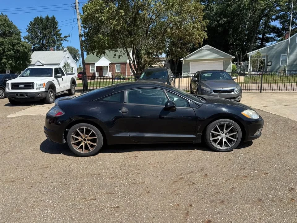 2012 Mitsubishi Eclipse 4th Gen - Image 4 of 13