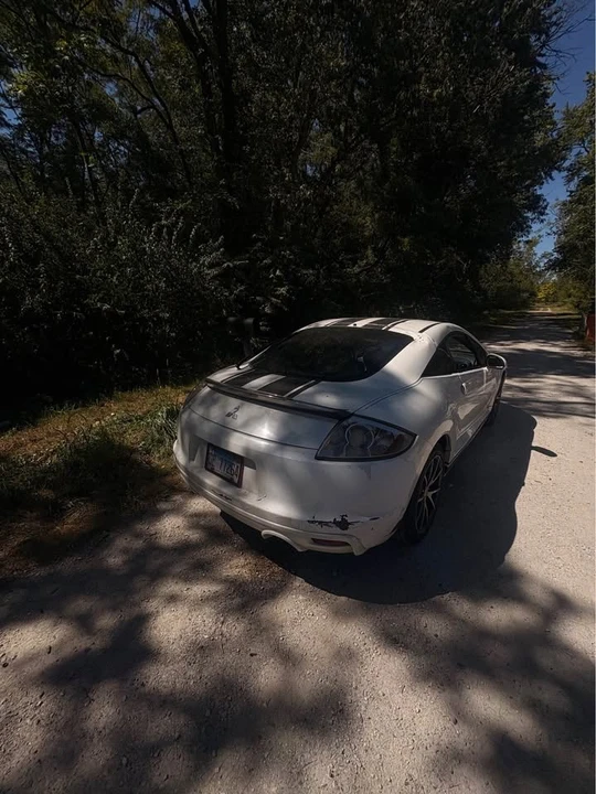 2012 Mitsubishi Eclipse 4th Gen - Image 3 of 11